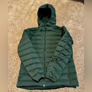 NWOT!!! Men’s Large Lululemon Navigation Down Hoodie!